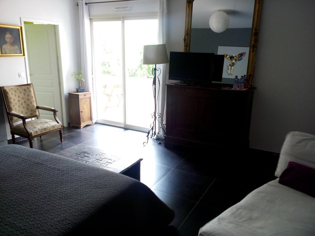 B&B Loft Trotters L'Etang-la-Ville Esterno foto