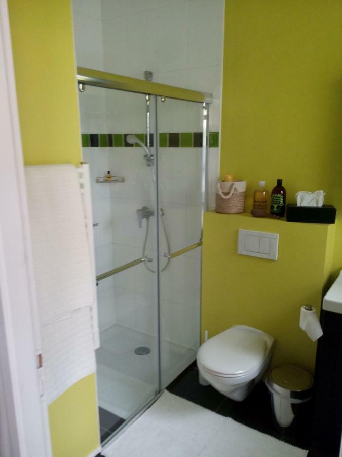 B&B Loft Trotters L'Etang-la-Ville Esterno foto